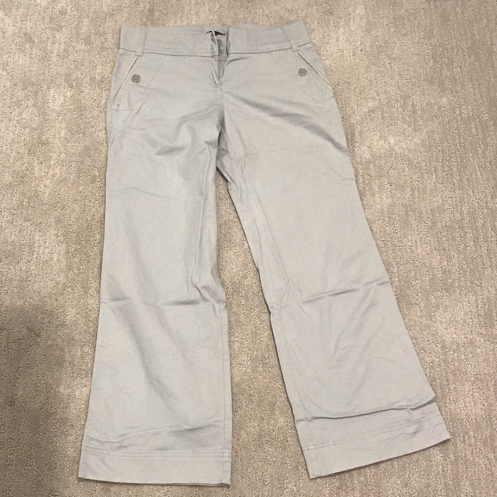 New York and Company Light Gray Pants - 8P